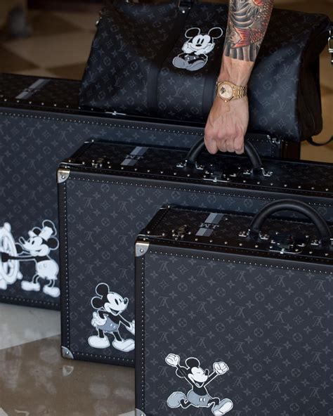 louis vuitton x disney set